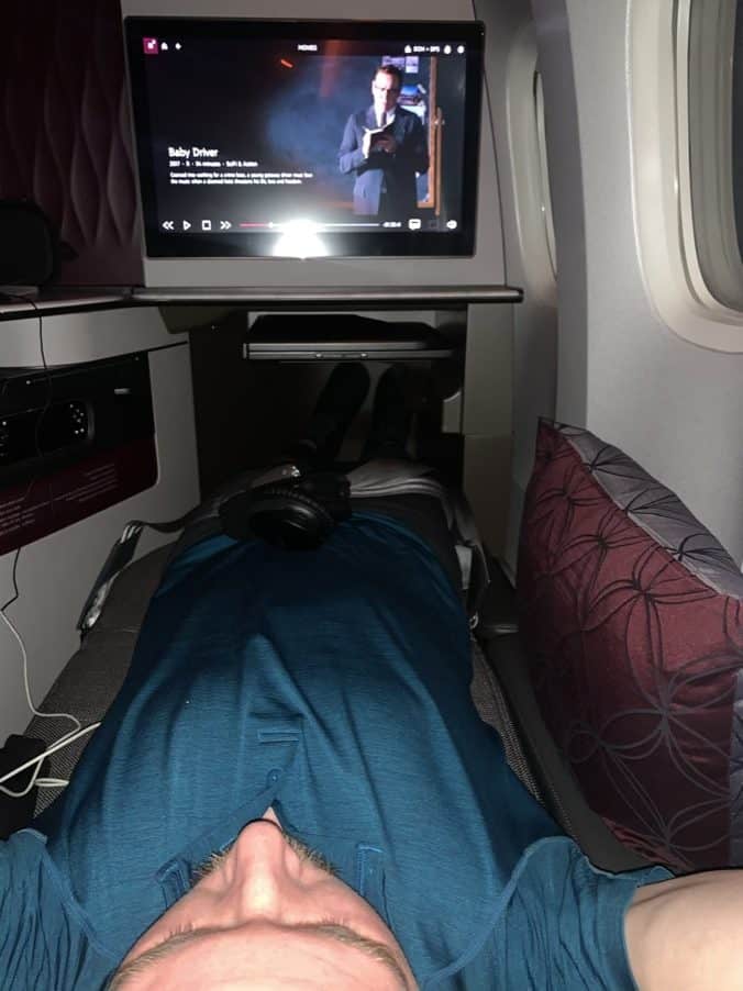 A350-900 Seat and Screen - Qatar Airways