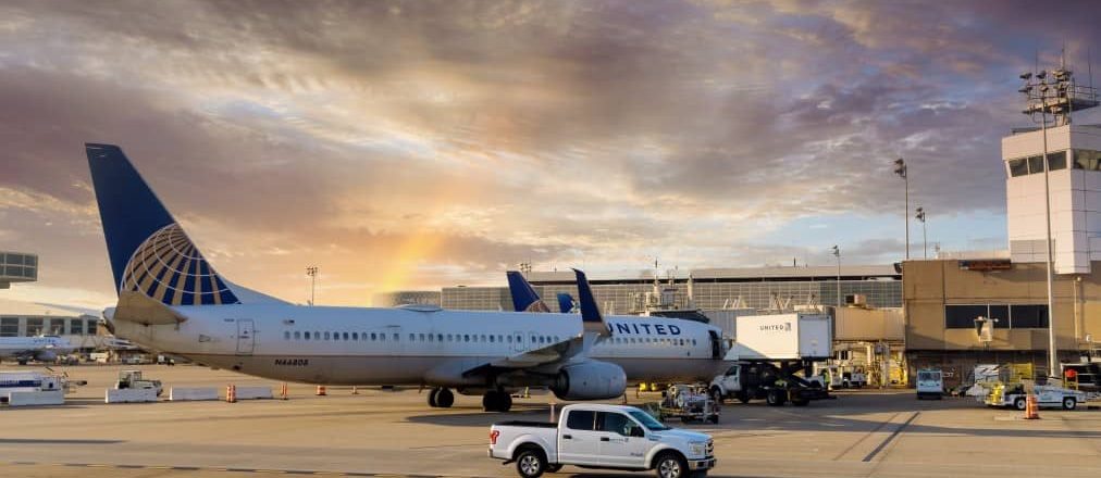 United Airlines plane United Polaris