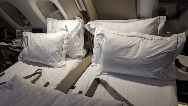 singapore first class suite